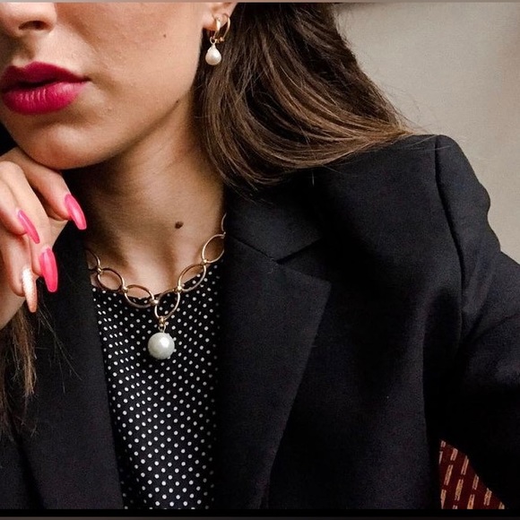 Black classic fitted Club Monaco blazer - Picture 2 of 6